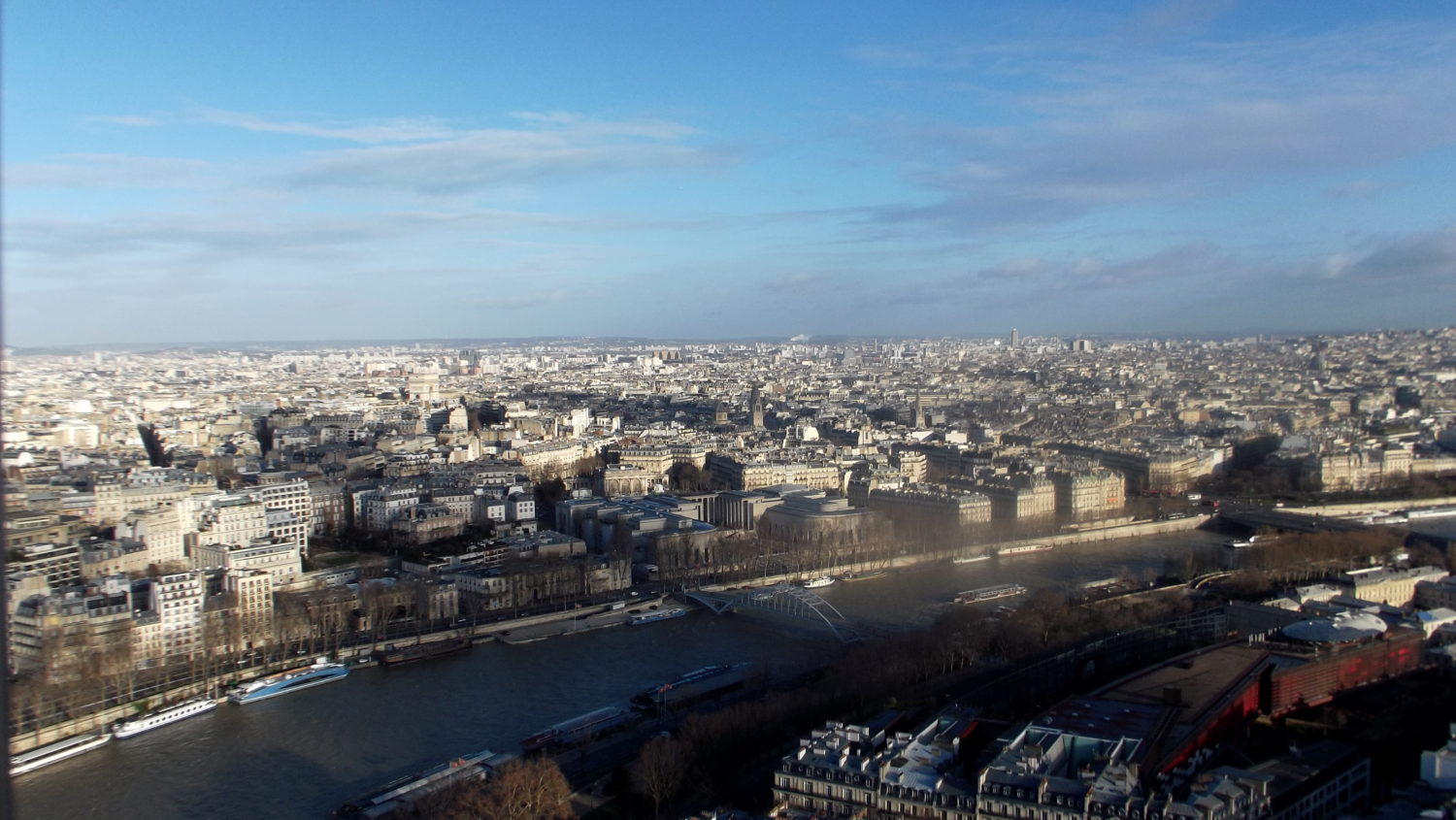 Paříž - cestopis, Pohled na část Paříže